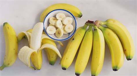 Банан это ягода или фрукт