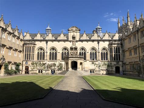 Оксфорд университет