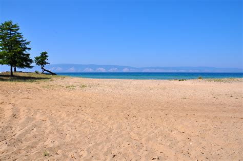 Гранатовый пляж на байкале