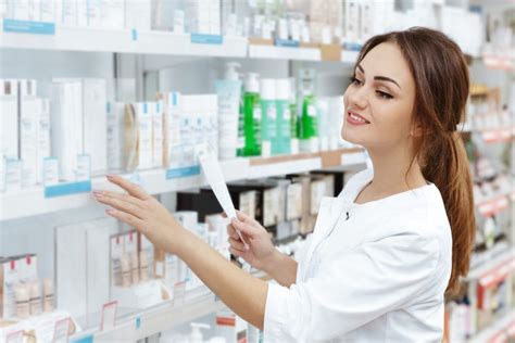Поиск лекарств в аптеках